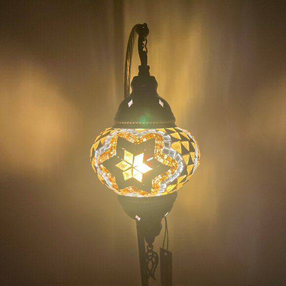 Mosaic Table Lamp White  Bedside Lampshade Light - Picture 9 of 14